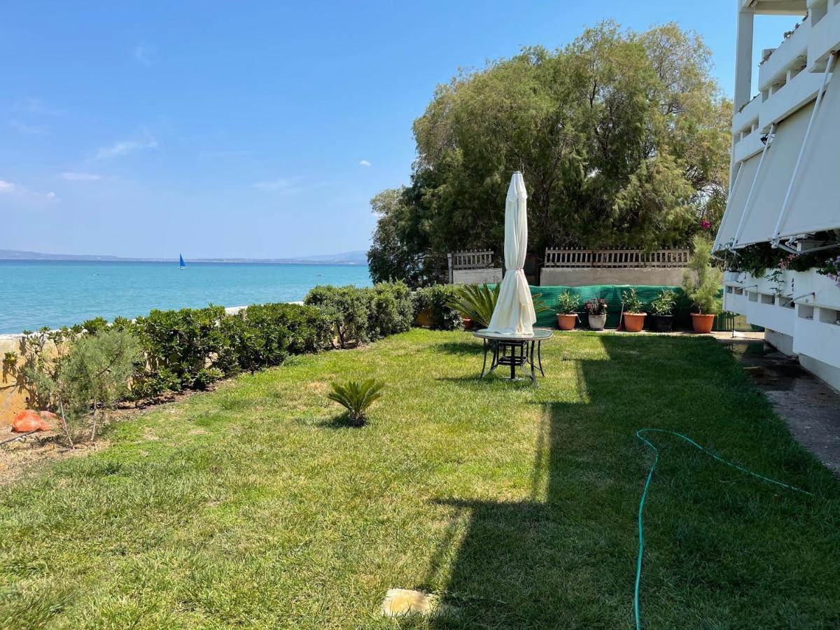 Stunning Beachfront Apartment Stratos Nerantza Экстерьер фото